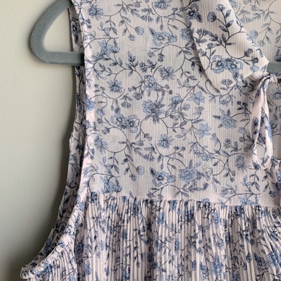 Lauren Conrad top size XLP - Picture 6 of 8